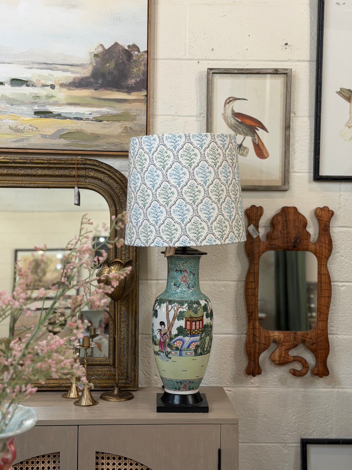 Vintage Famille Juene Lamp