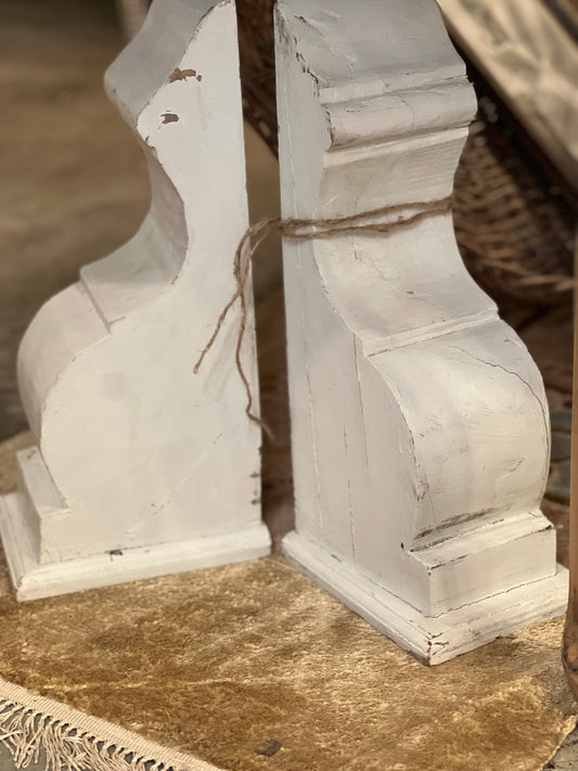 Medium Vintage Corbels - Pair