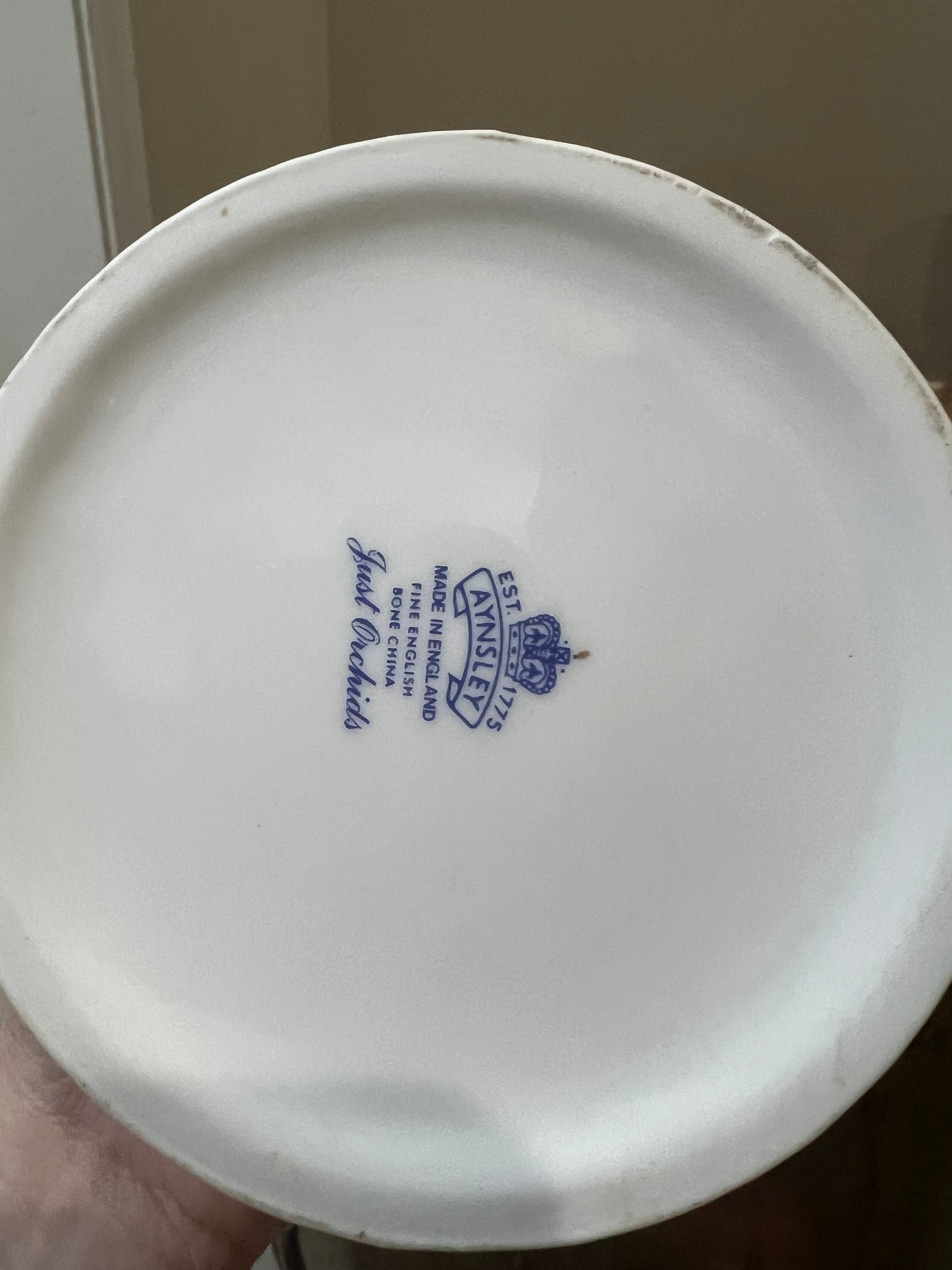 Aynsley Jar