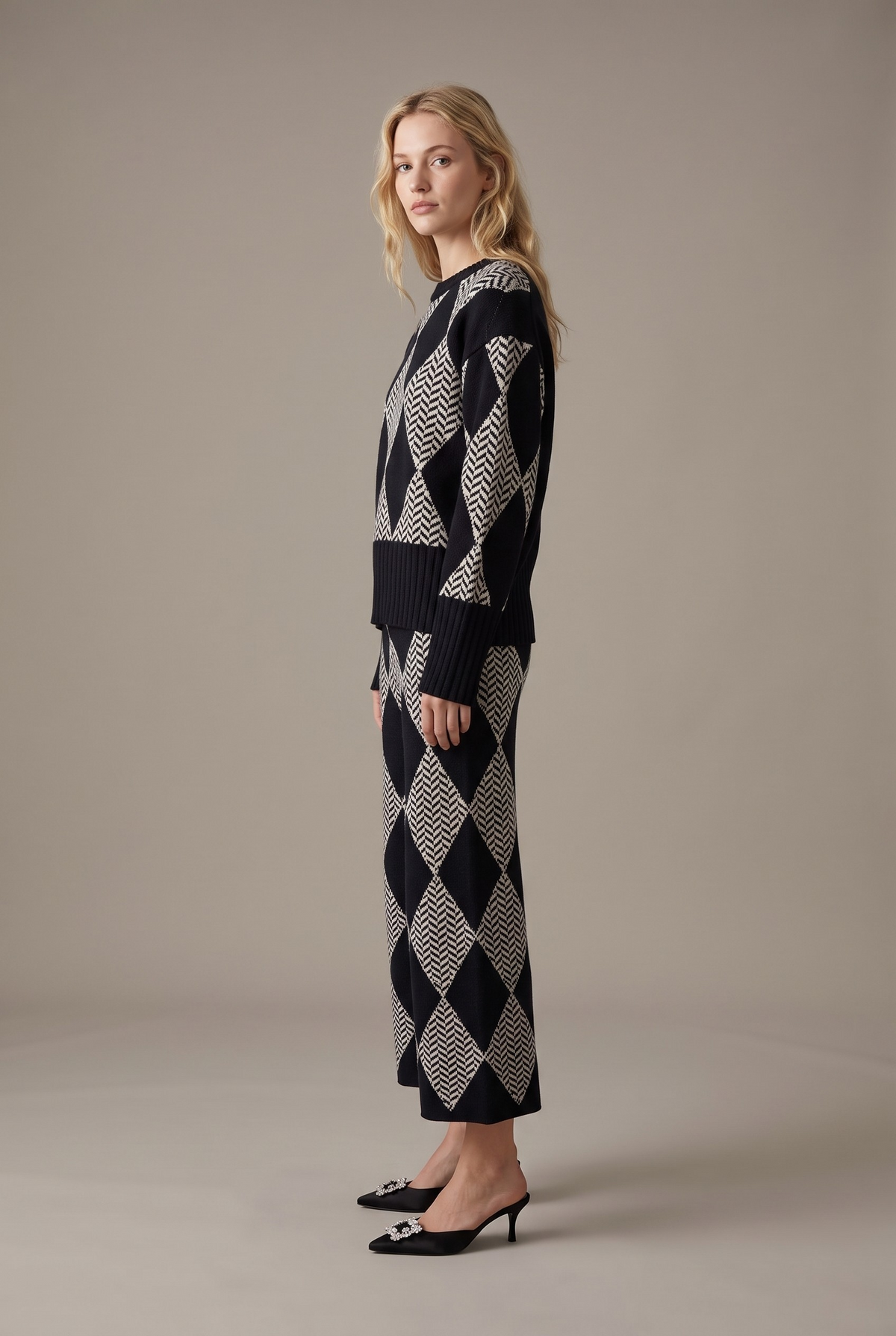 Black Diamond Knit Lounge Set