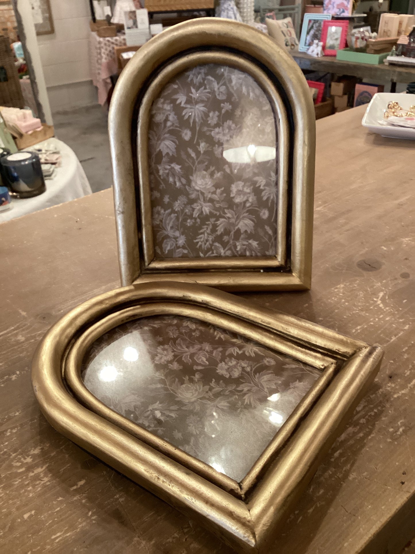 Arched Gold Frame 5x7
