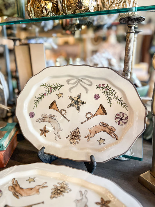 Scalloped Holiday Tray