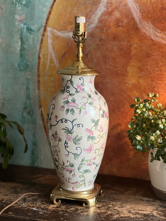 Vintage Floral Table Lamp