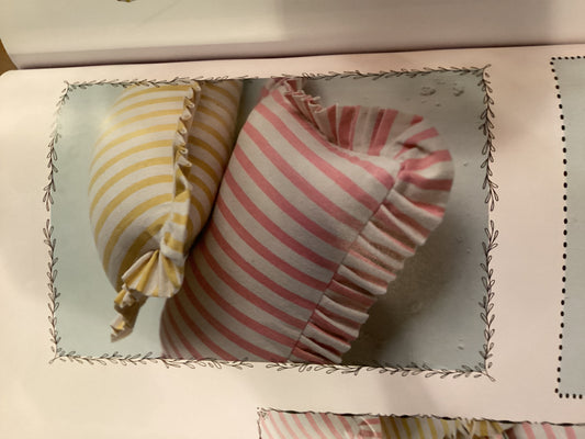 Stripped Ruffel Pillow