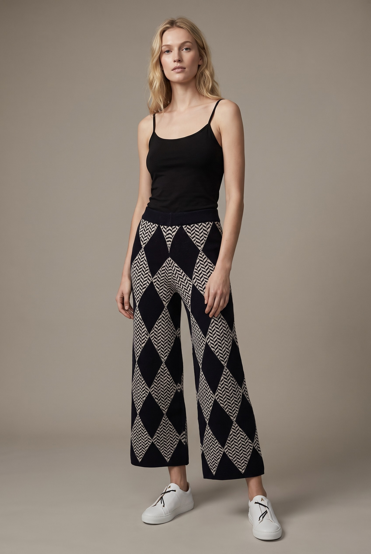 Black Diamond Knit Lounge Set