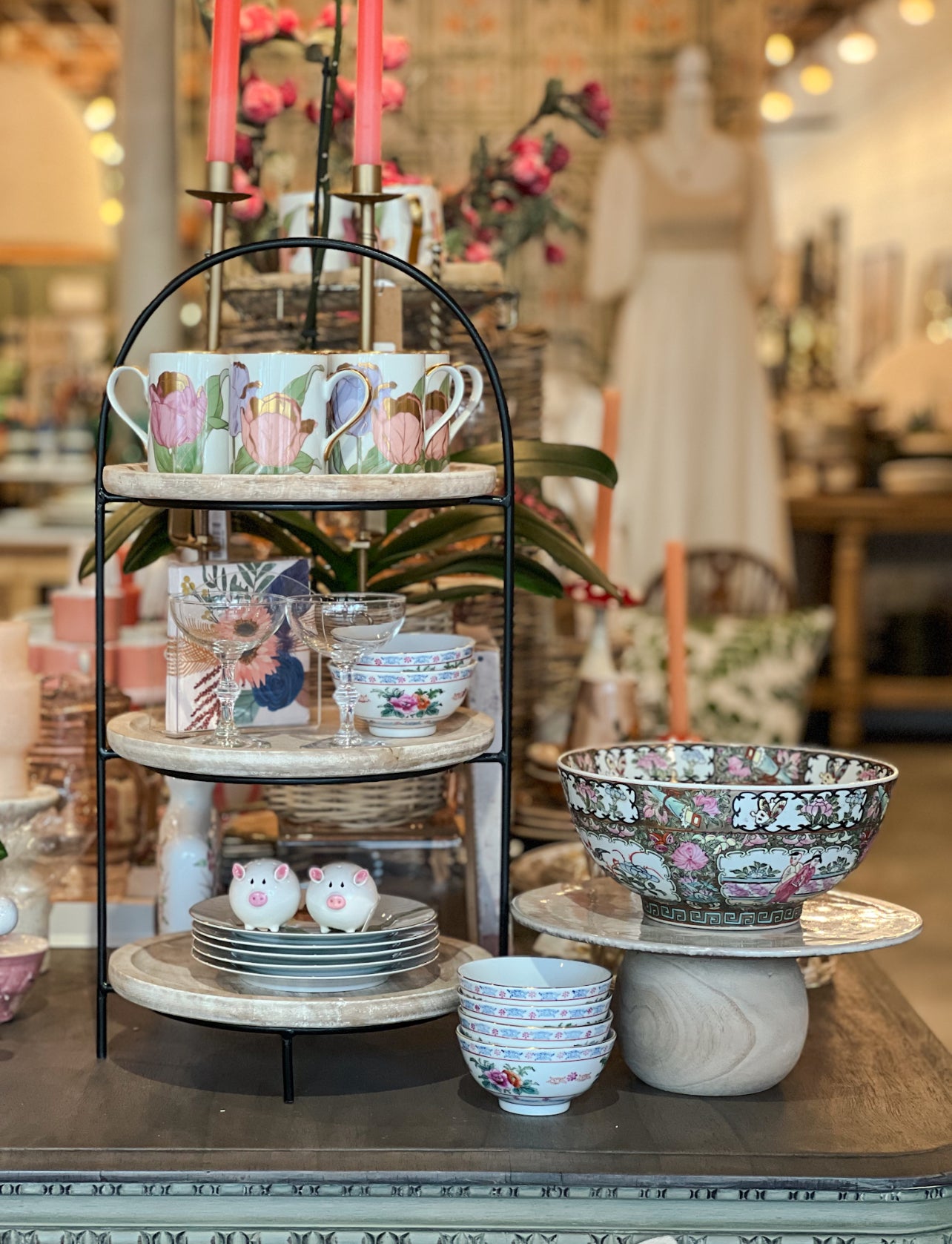 Small Chinoiserie Bowls