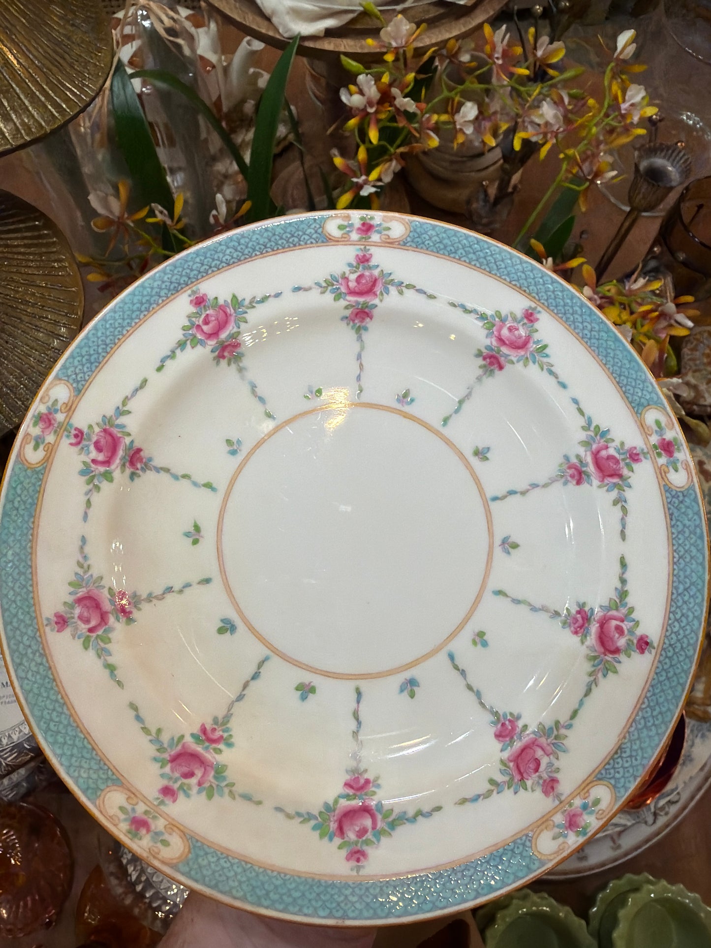 Minton Parisian