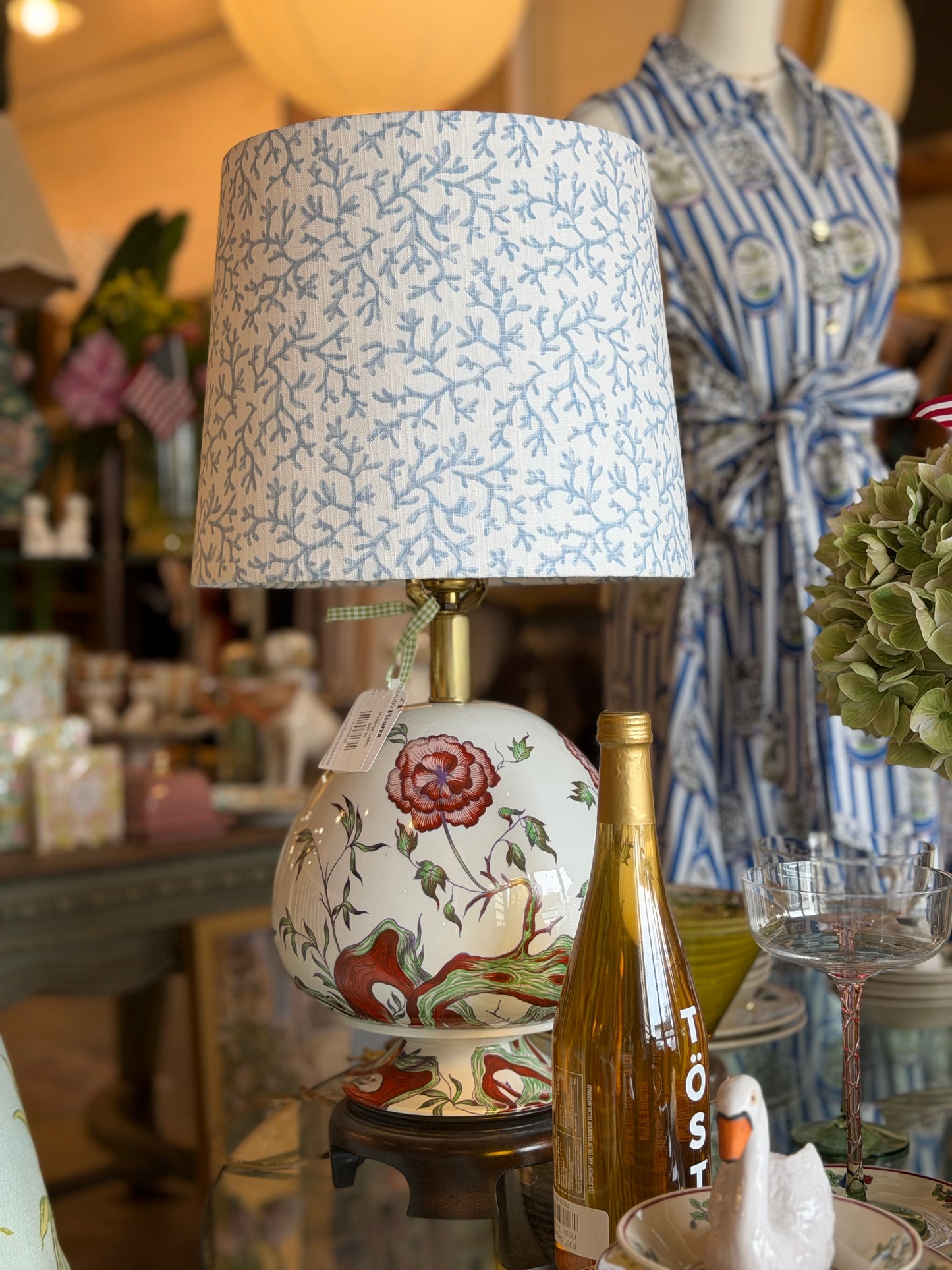 Vintage Floral Lamp