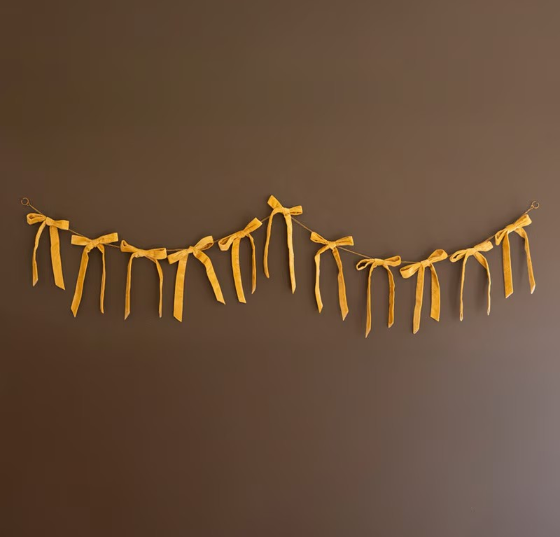 80" Velvet Bow Garland