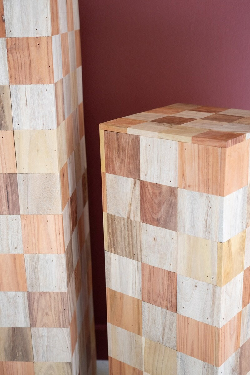 Check Wood Table / Pedestal