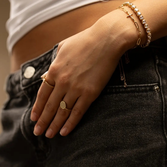 Delicate Cross Pulley Bracelet