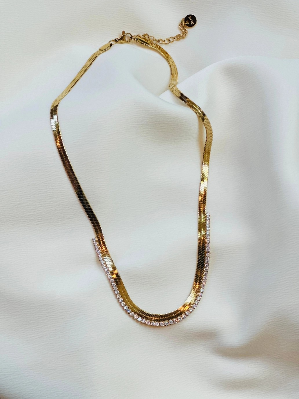 Fiona Herringbone Necklace
