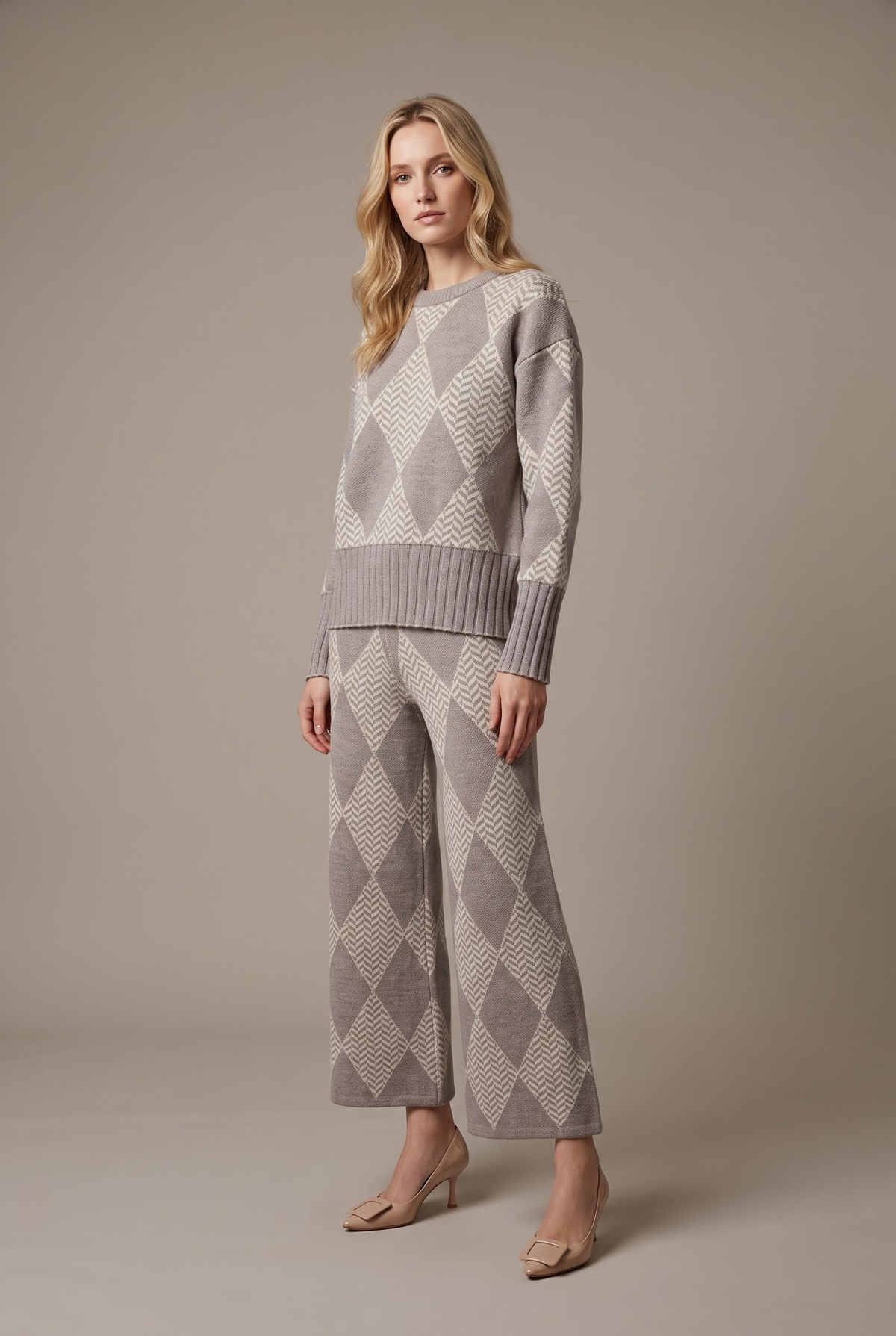 Mocha Diamond Knit Lounge Set