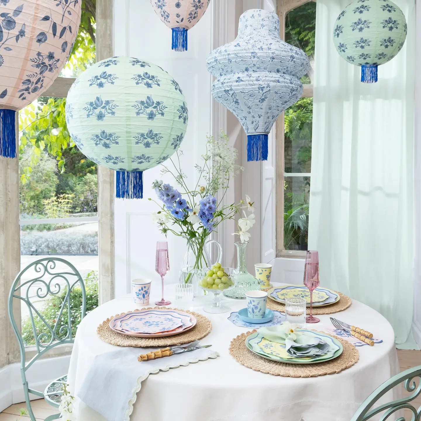 Vintage Pastel Botanical Cups
