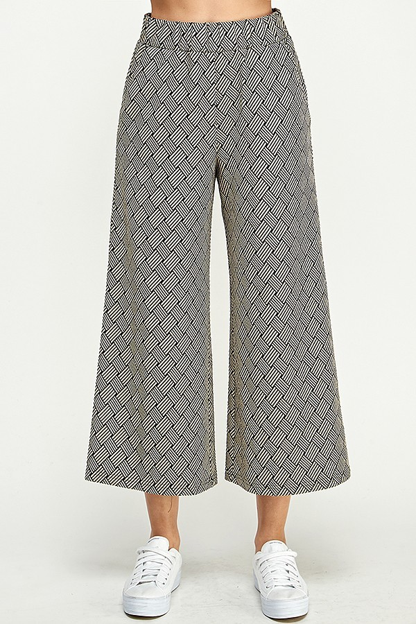 Textured Leisure Pant
