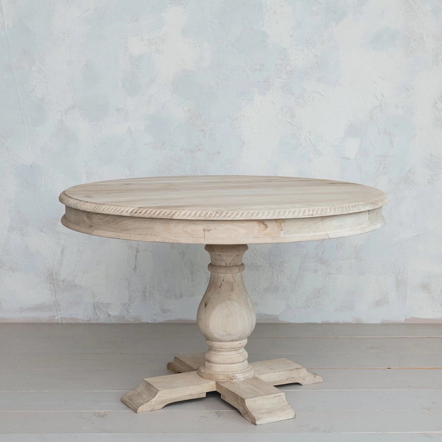 47" Round Table