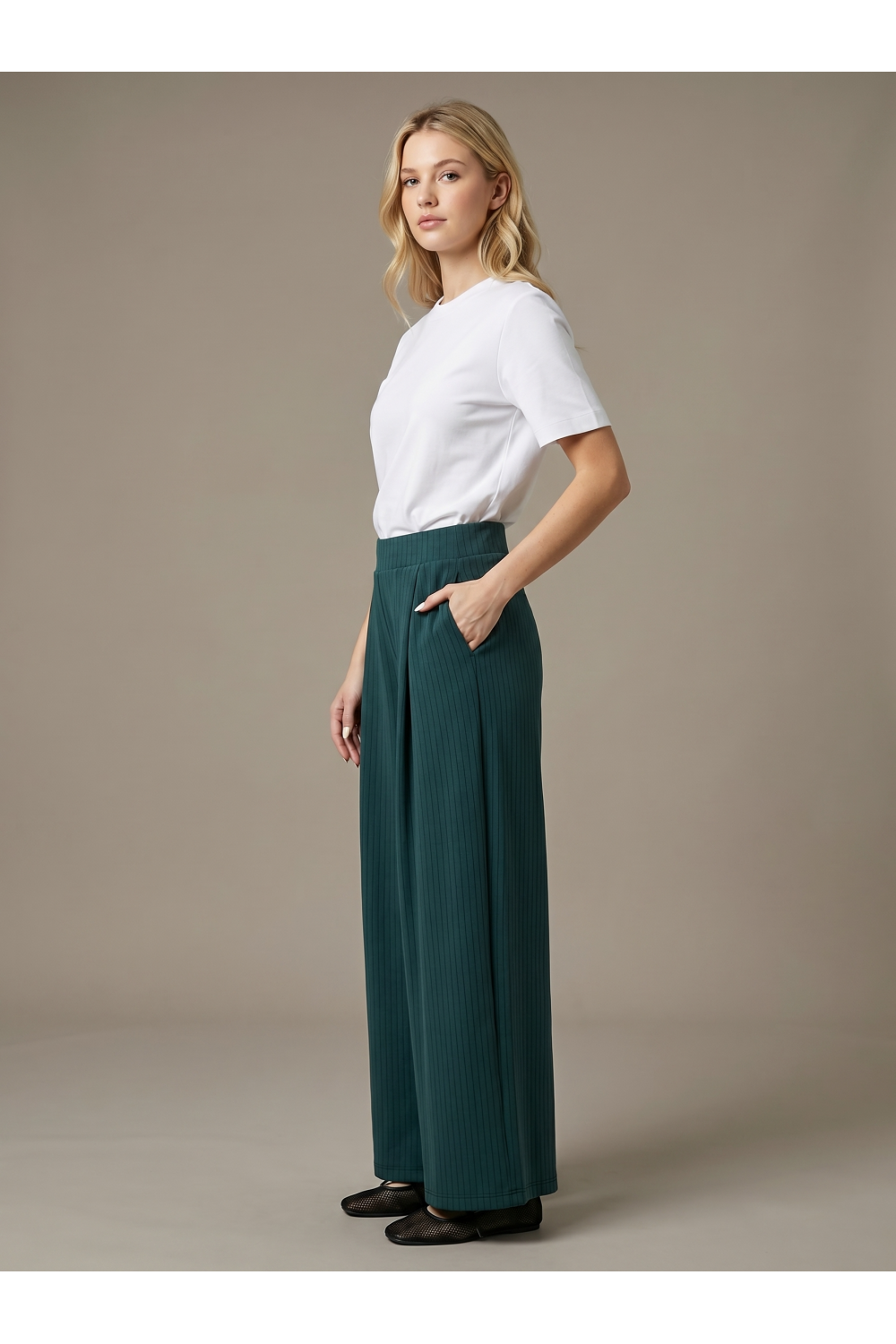 The Luxe Leisure Trouser
