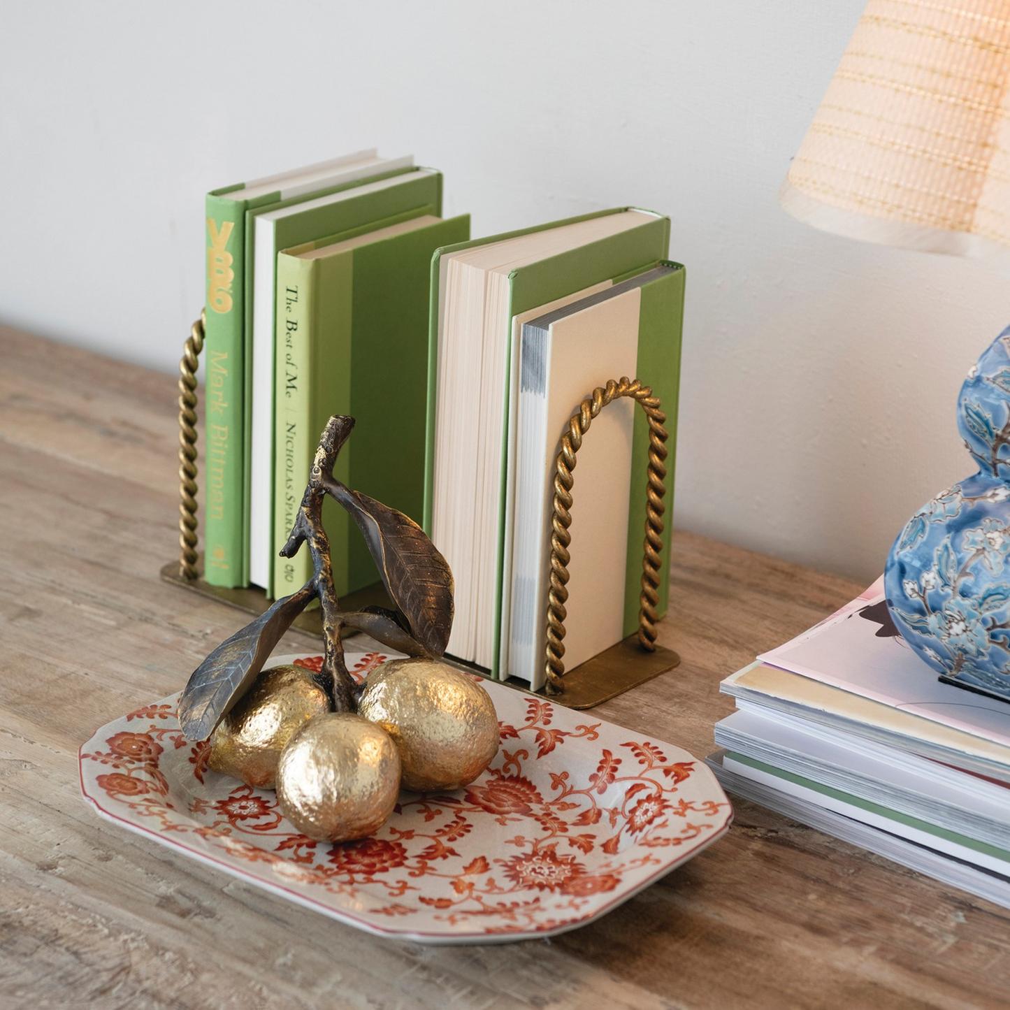 Twist Metal Book Ends