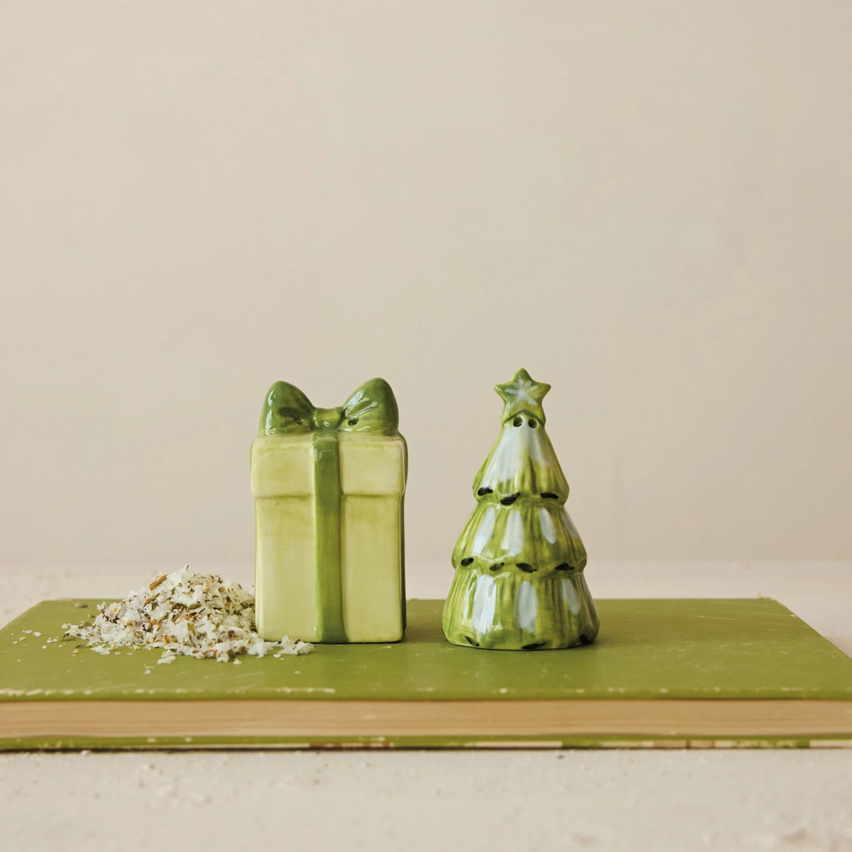 Christmas Salt & Pepper Shakers
